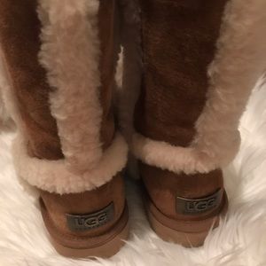 Ugg Sundance women’s 8 barley worn